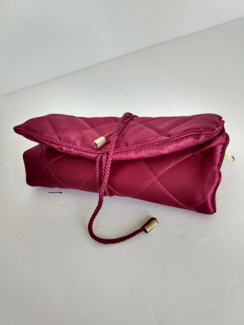 Extravagance Collection Ruby Red Jewelry roll 4 pouch with ring holder by Tote